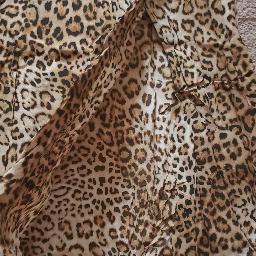 Skirt - Picture 2 of 4